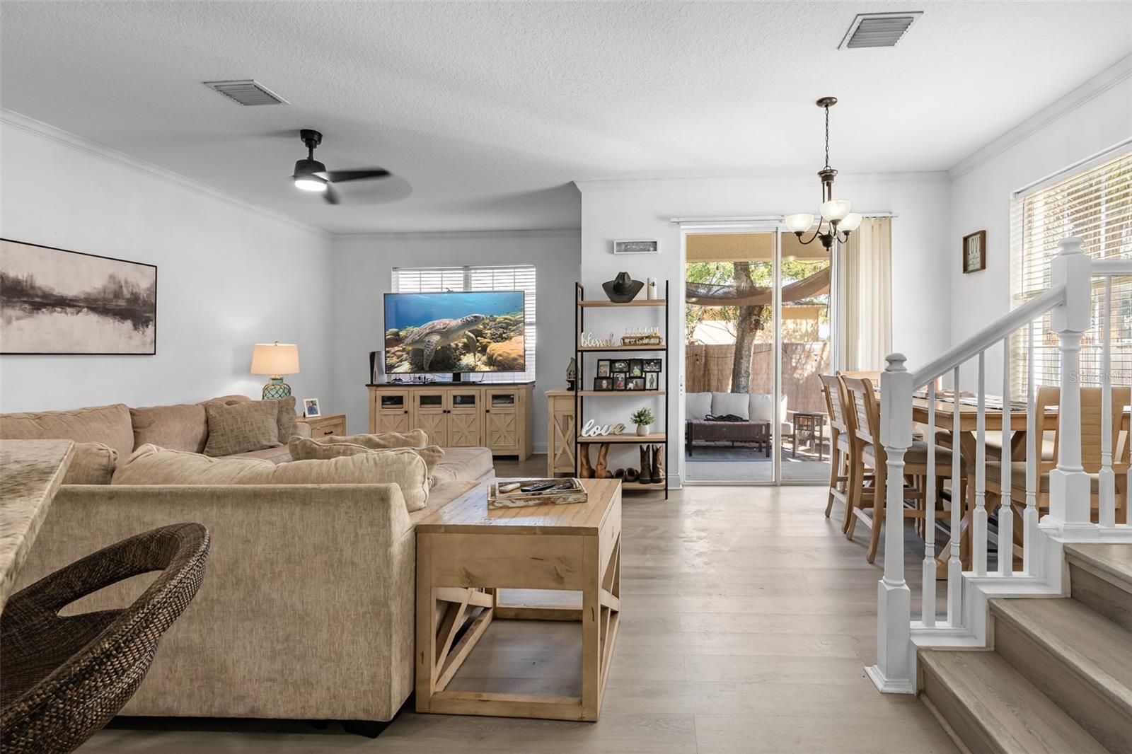 MEADOWS AT LARGO - Residential