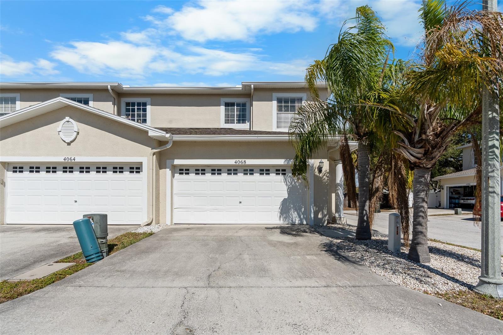 MEADOWS AT LARGO - Residential