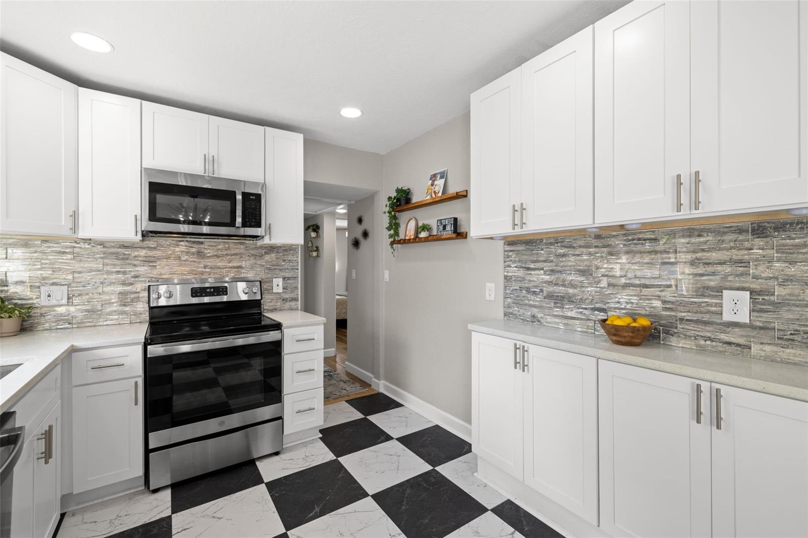 BRENTWOOD HEIGHTS 2ND ADD - Residential