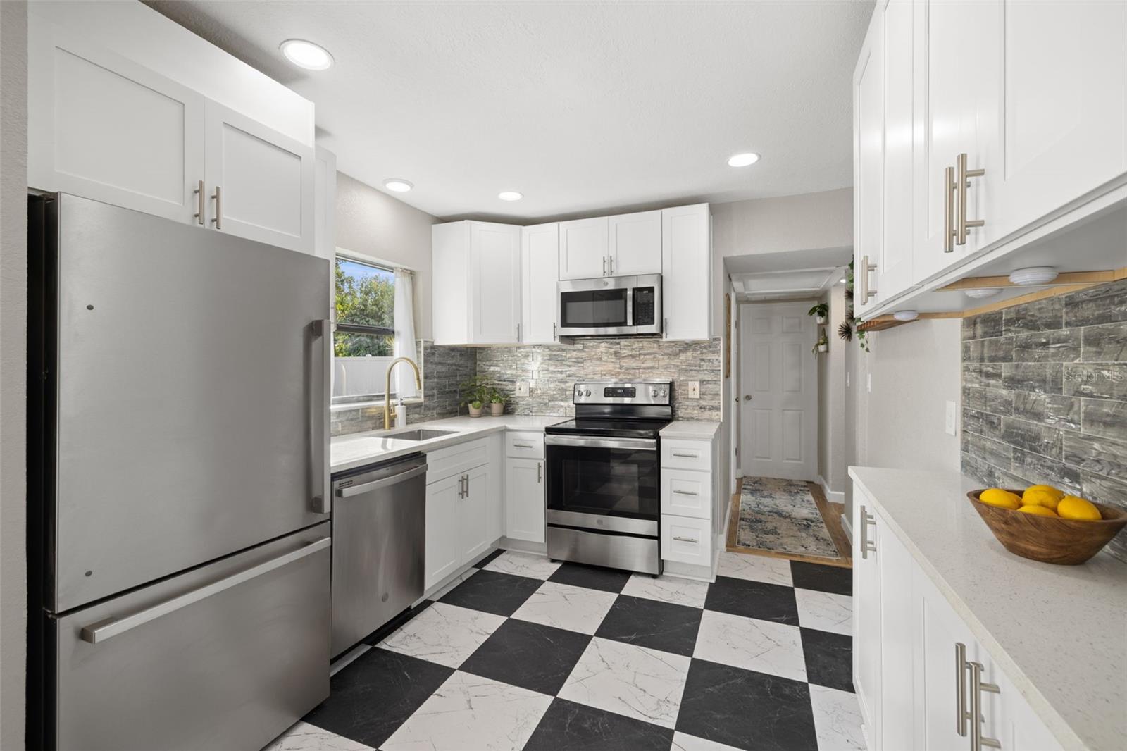 BRENTWOOD HEIGHTS 2ND ADD - Residential