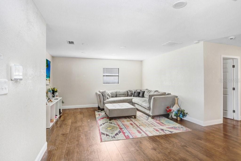 Photo of 903 N Park Road, Plant City, FL 33563 (MLS # L4958038)