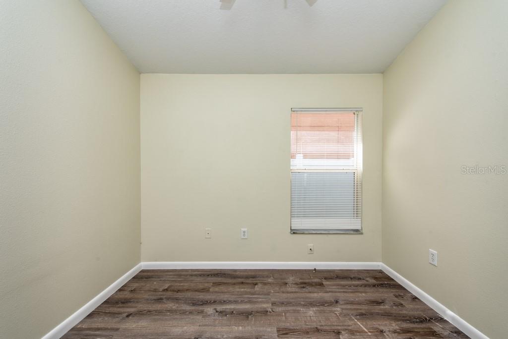 WELLINGTON NORTH AT BAY PARK - Residential