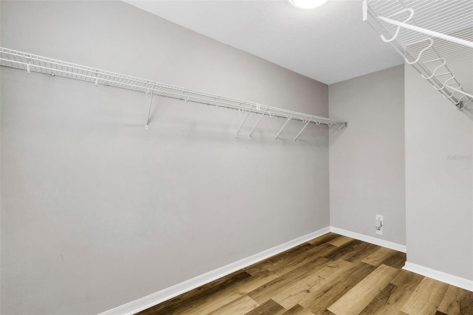 RIVER WALK - Residential Lease