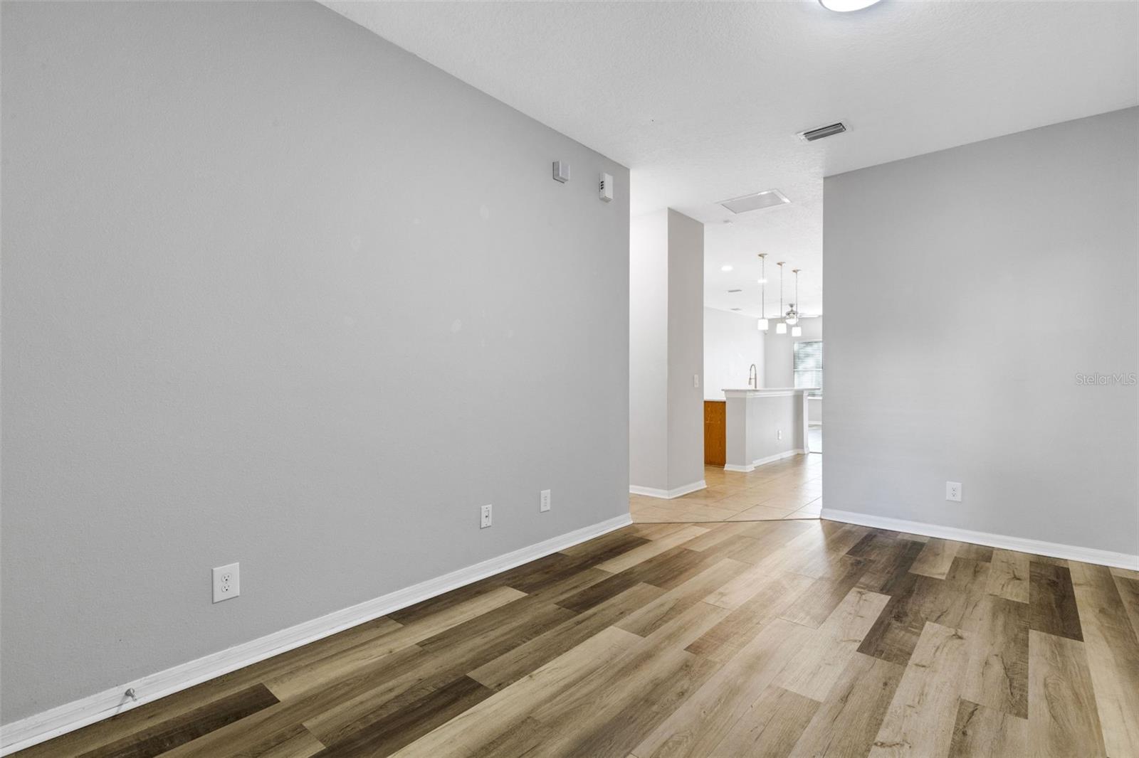 RIVER WALK - Residential Lease