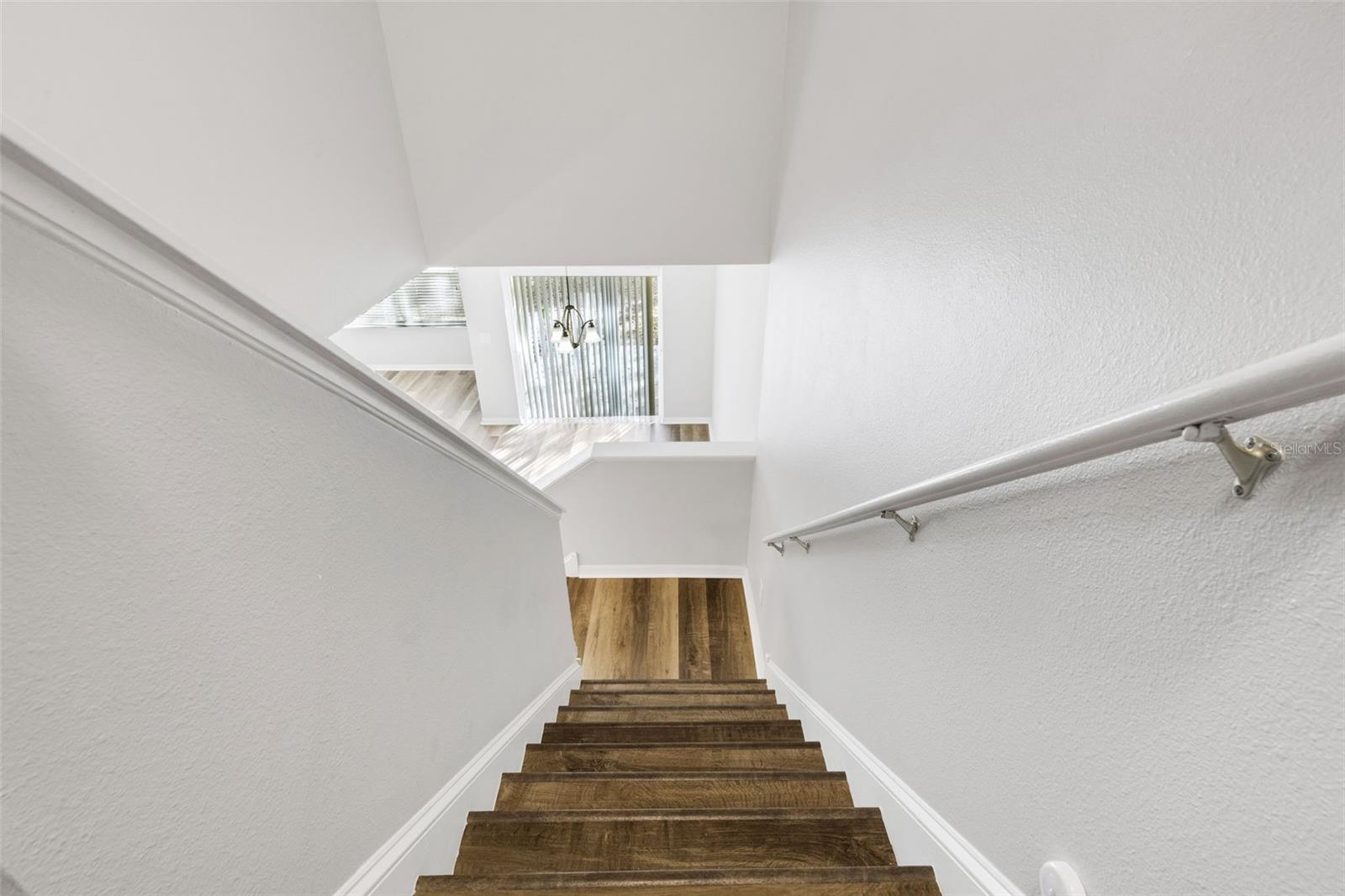 RIVER WALK - Residential Lease