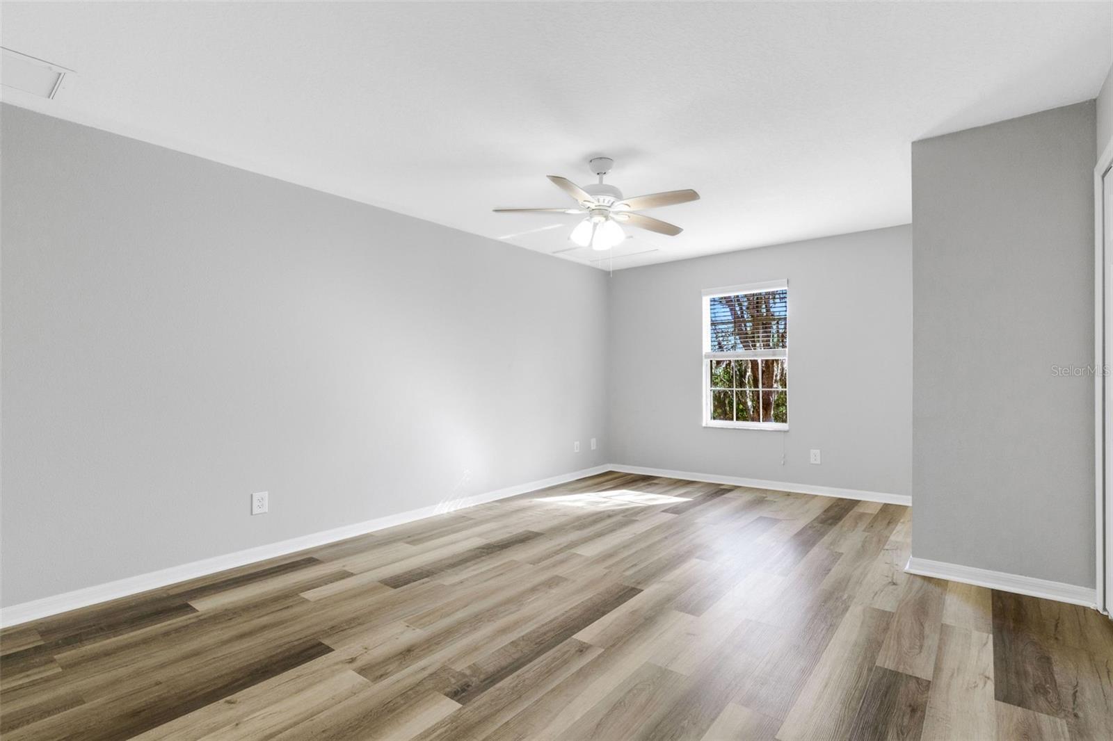 RIVER WALK - Residential Lease