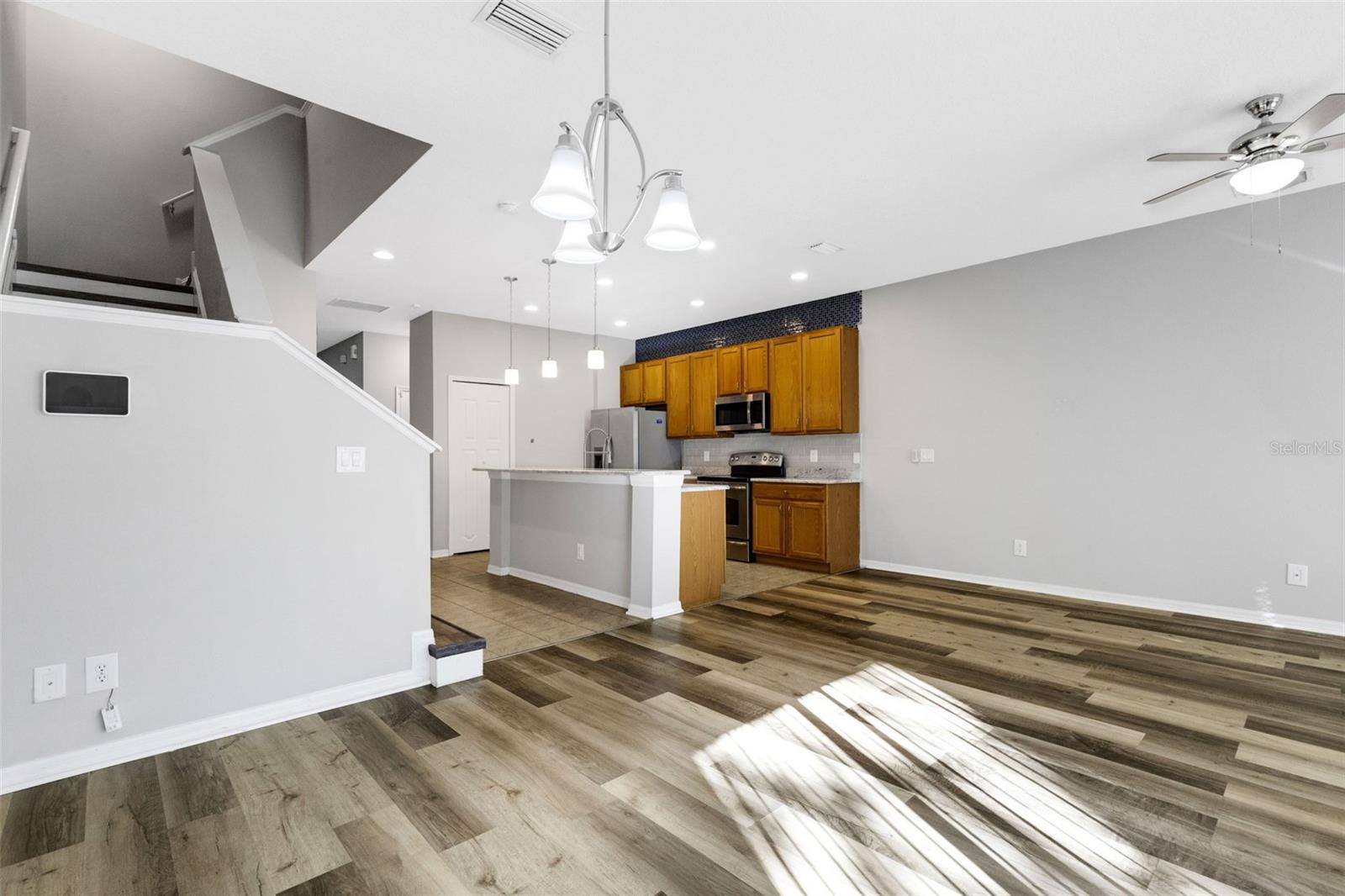 RIVER WALK - Residential Lease