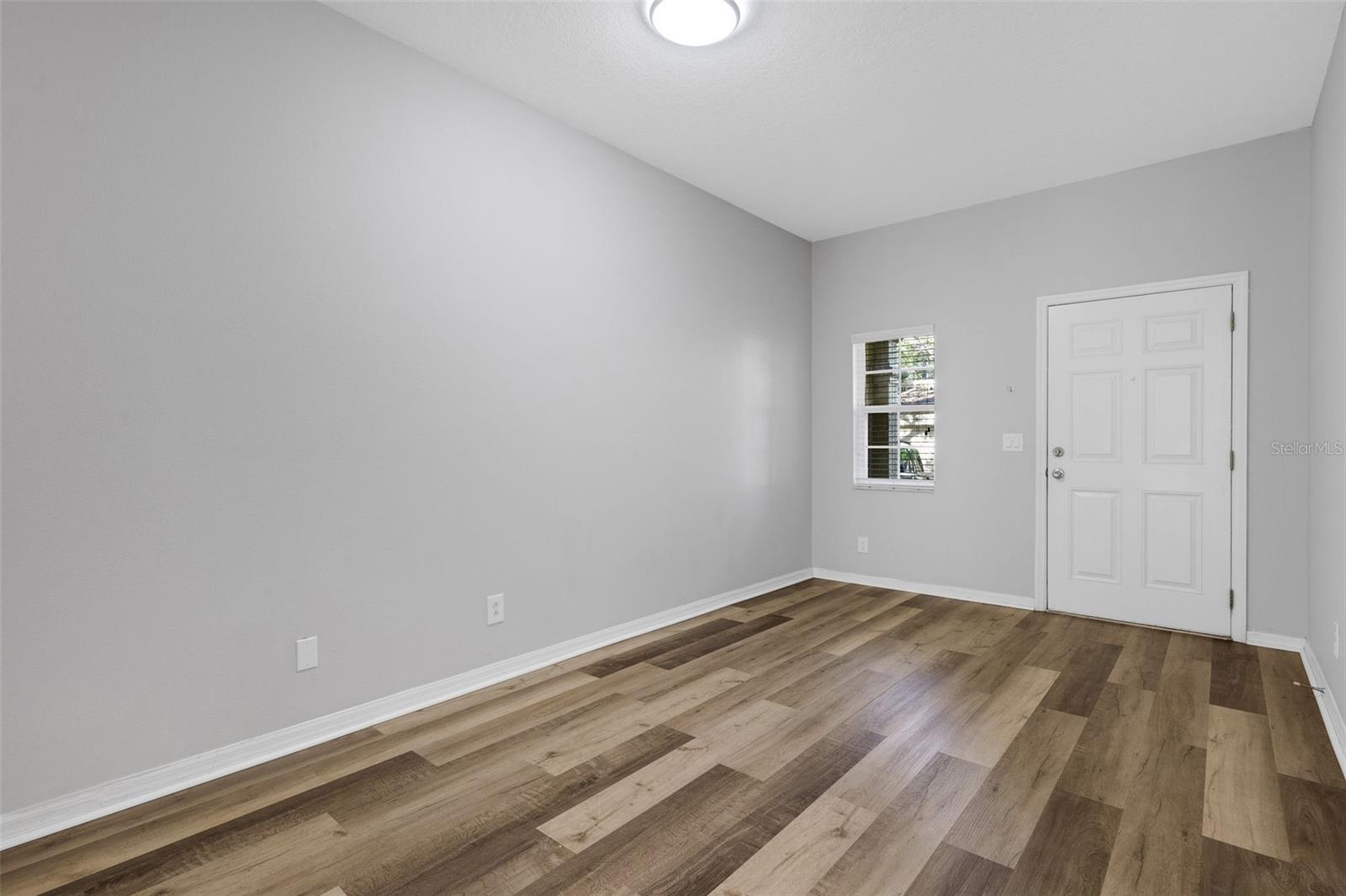 RIVER WALK - Residential Lease