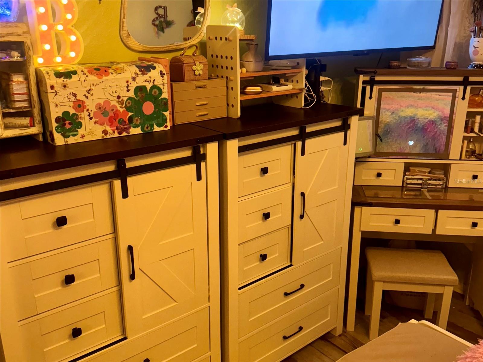 VANTAGE POINT CONDO - Residential