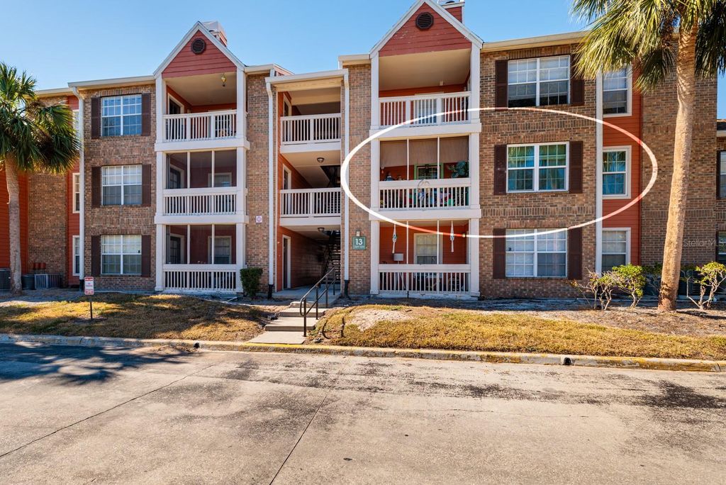 Photo of 10200 Gandy Boulevard N #1313, St Petersburg, FL 33702 (MLS # TB8481905)