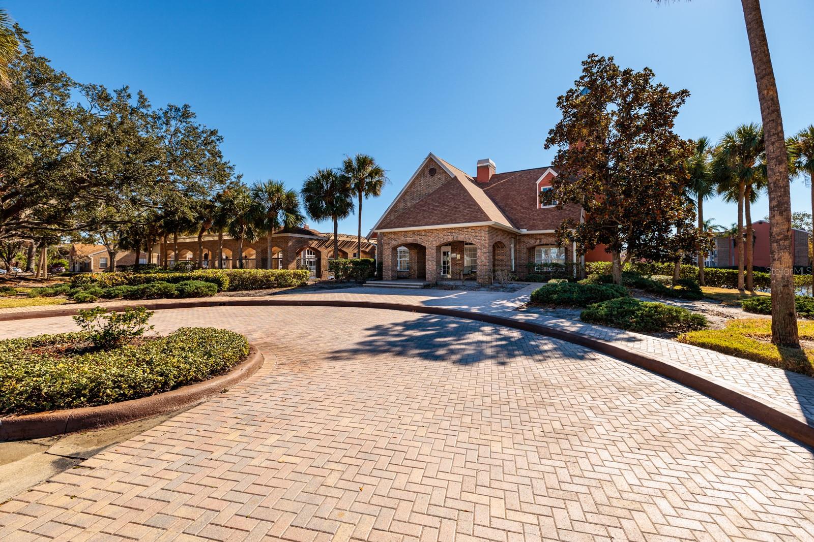 VANTAGE POINT CONDO - Residential