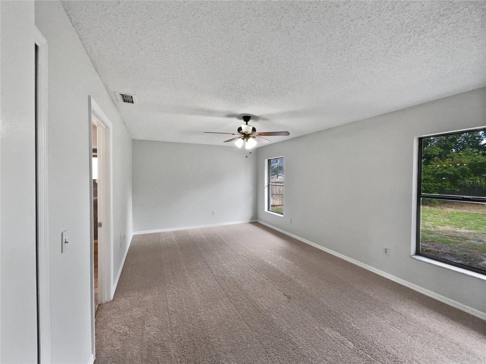 DELTONA LAKES UNIT 05 - Residential