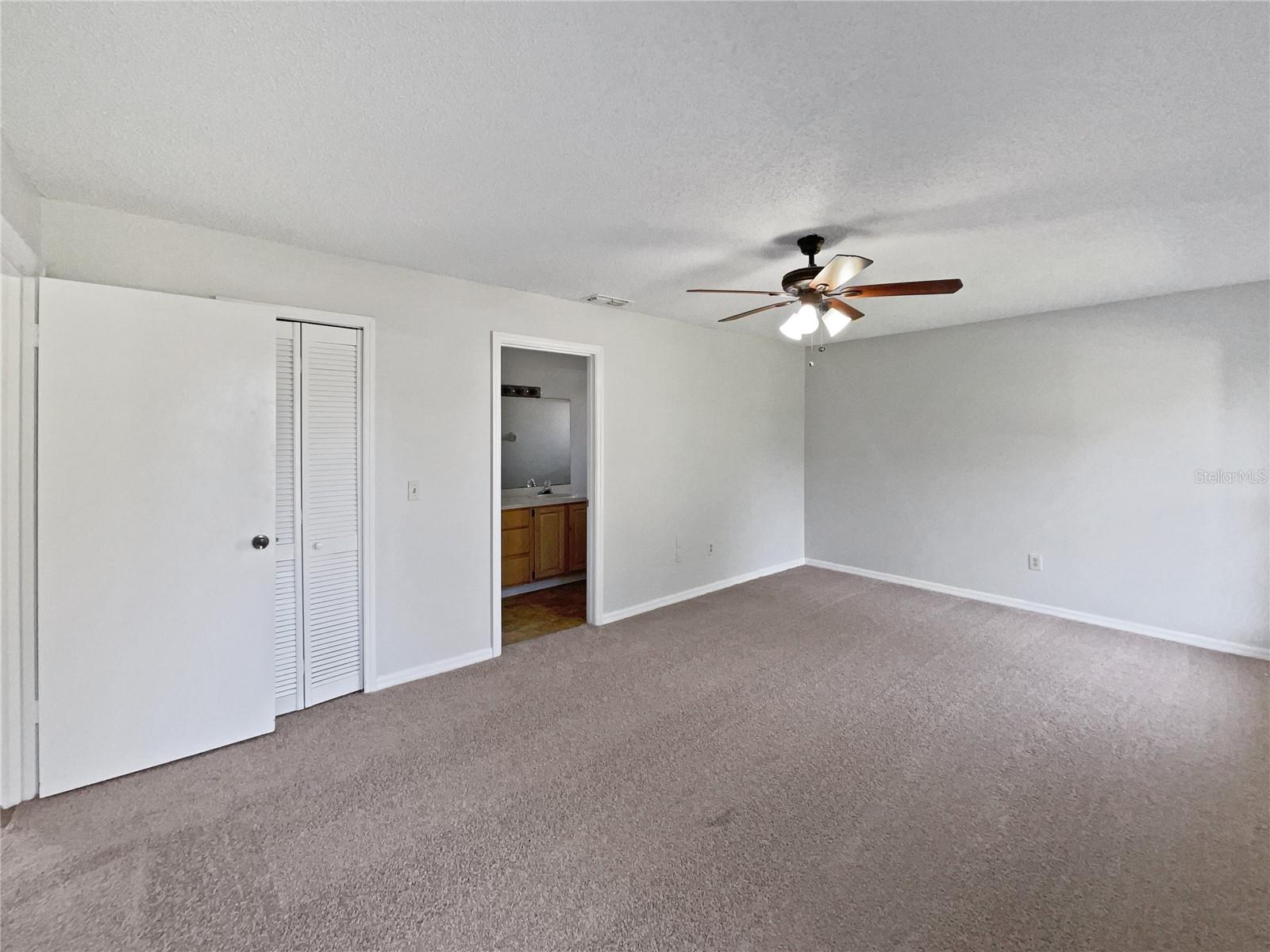 DELTONA LAKES UNIT 05 - Residential