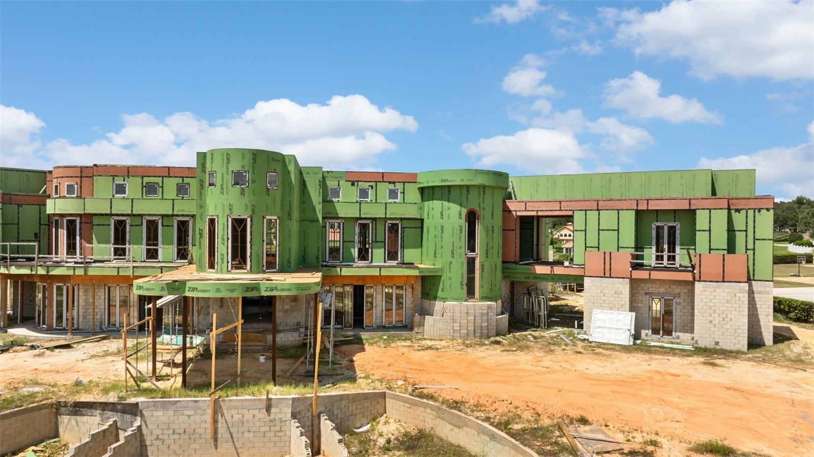 WINDSOR HILL - Residential