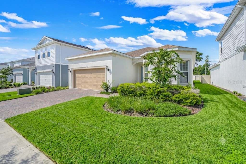 Photo of 10393 Park Estates Avenue, Orlando, FL 32836 (MLS # O6426235)