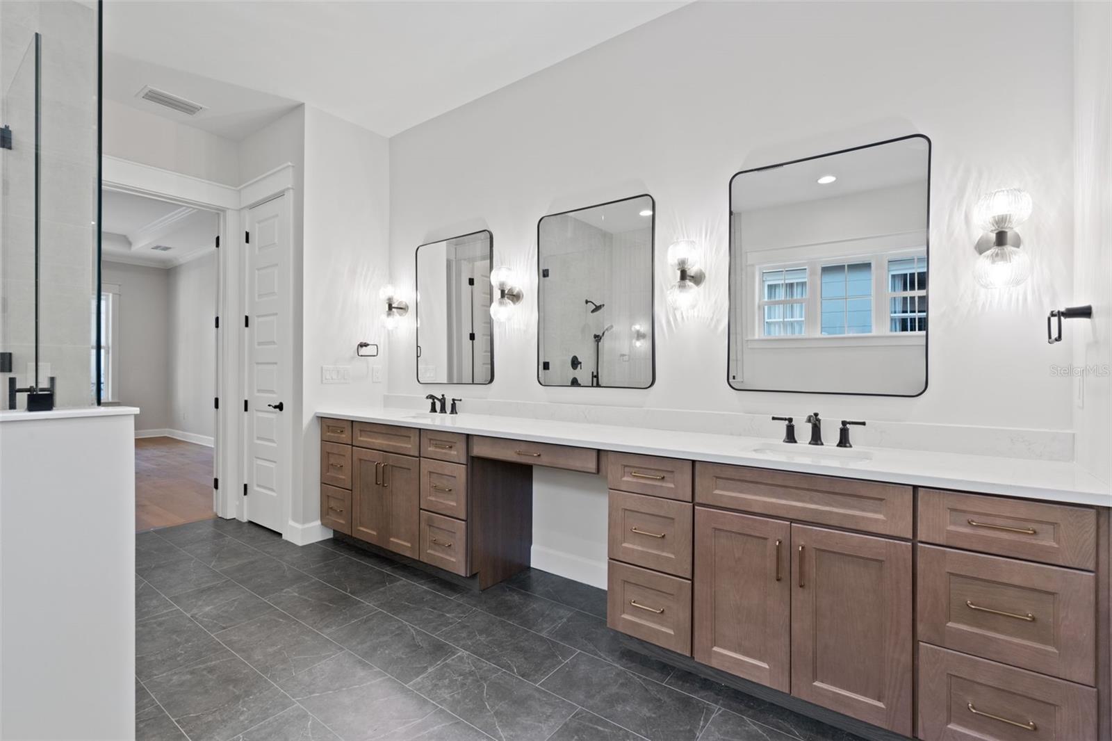 VIRGINIA TERRACE - Residential