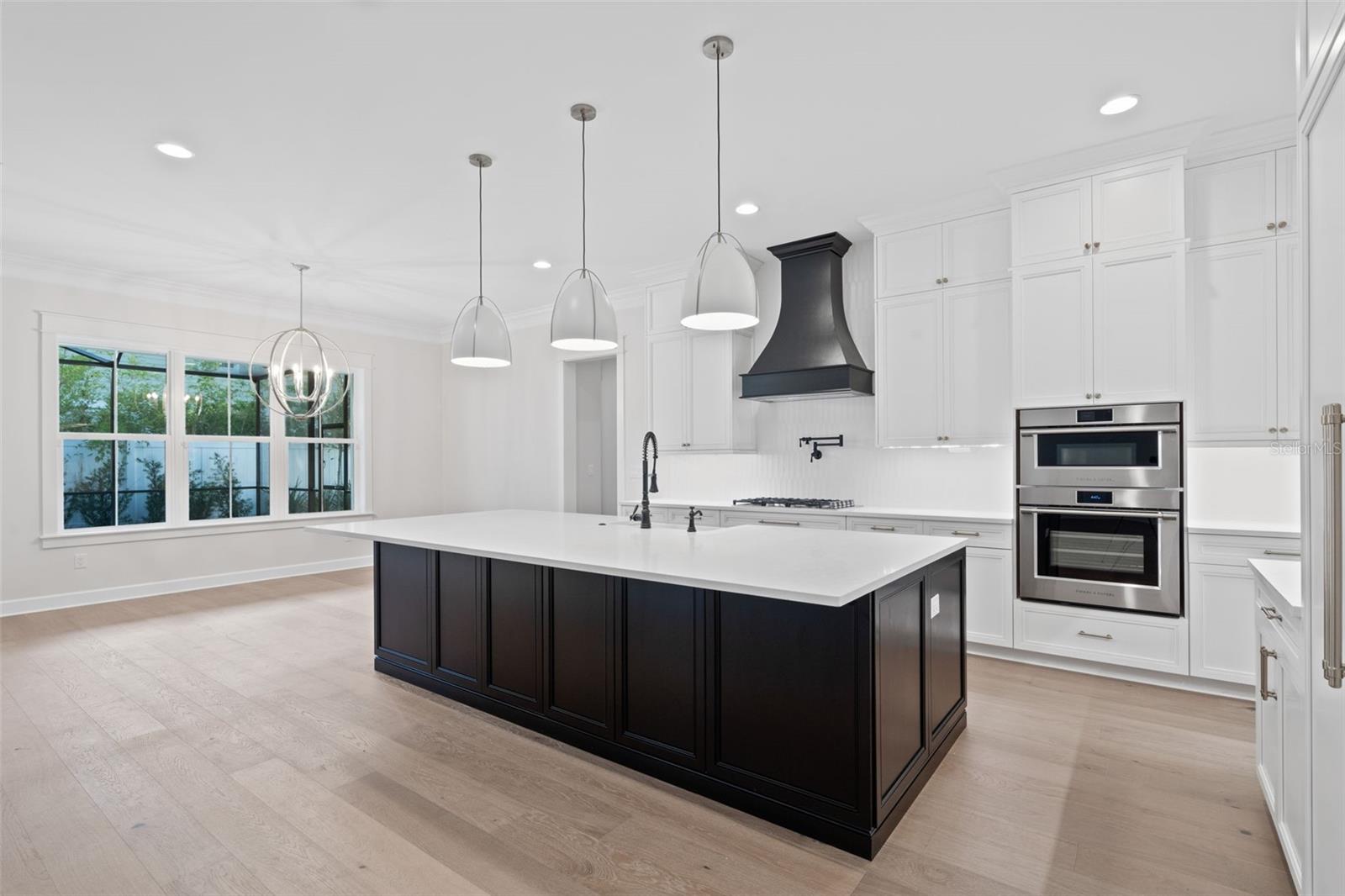 VIRGINIA TERRACE - Residential