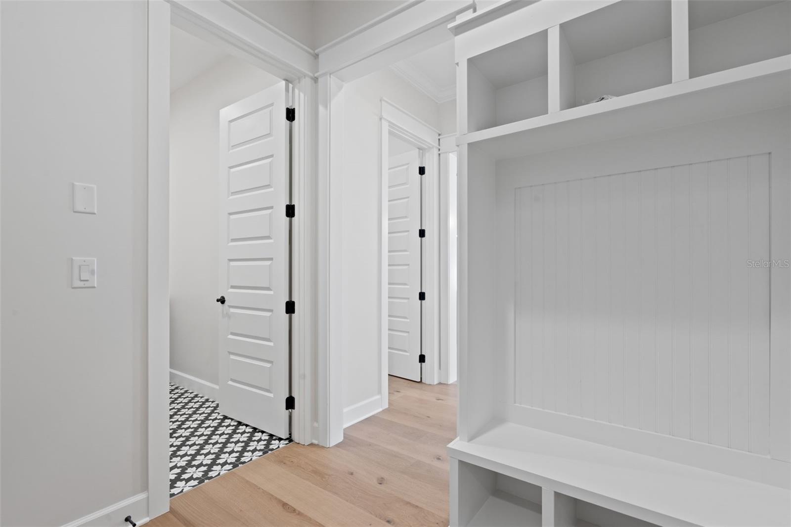 VIRGINIA TERRACE - Residential