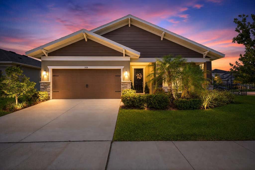 Photo of 5408 Tagalong Place, Apollo Beach, FL 33572 (MLS # TB8513714)