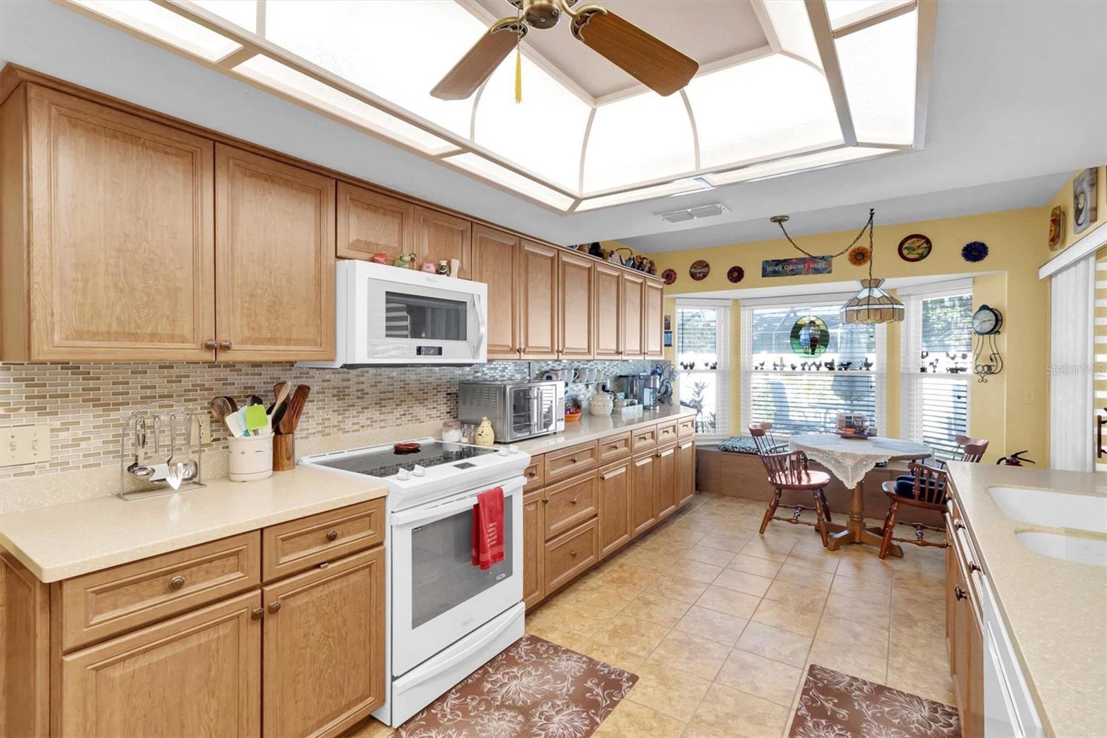 HERITAGE LAKE PH 2 TR 10 - Residential