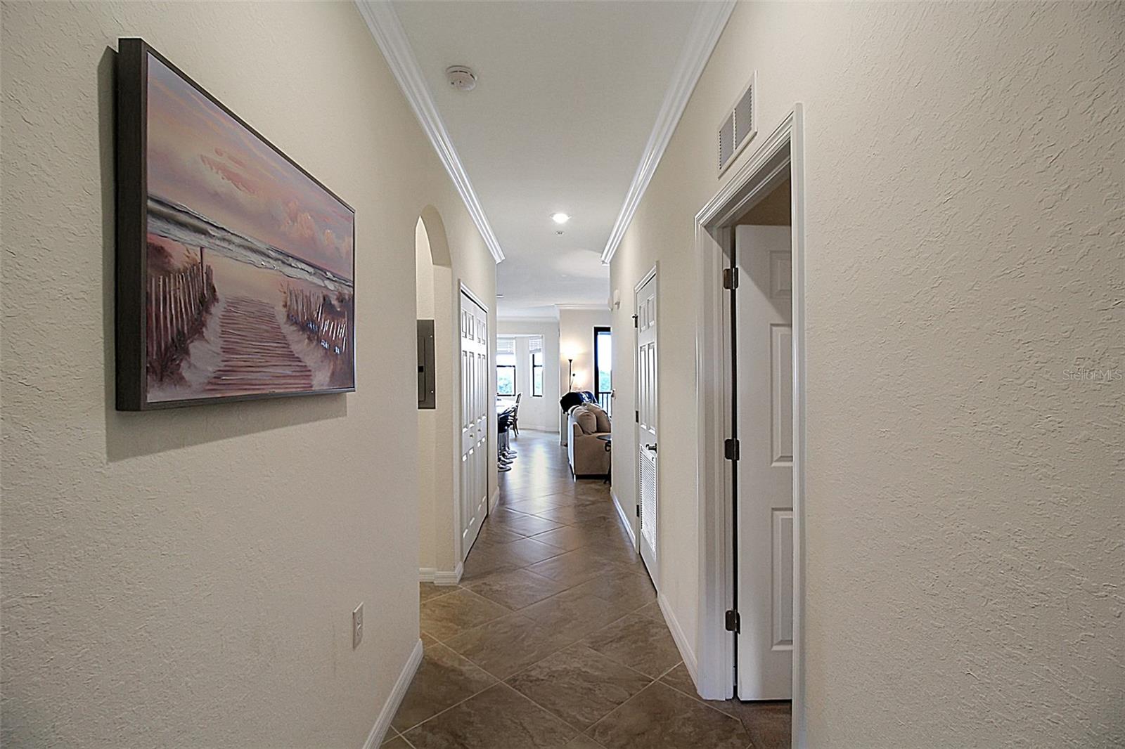 TERRACE III AT LAKEWOOD NATIONAL PH I - Residential Lease