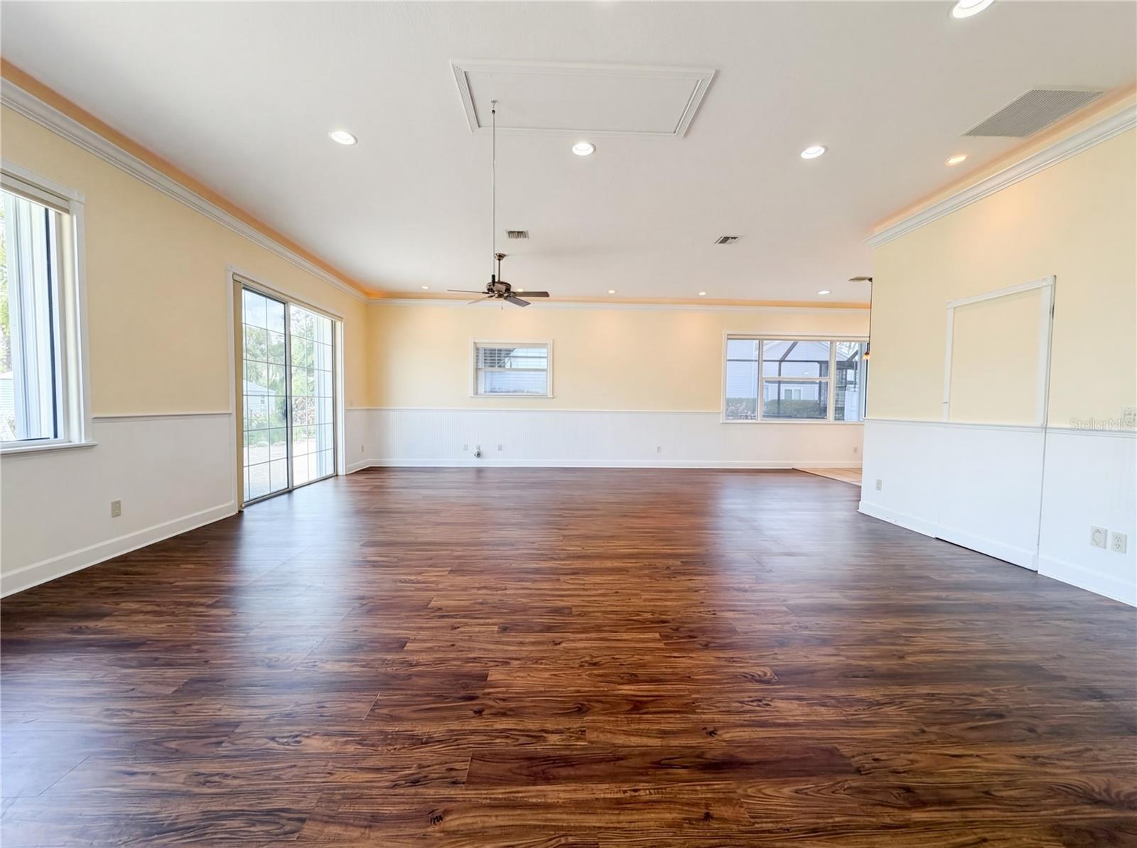 BAY VISTA BLVD - Residential