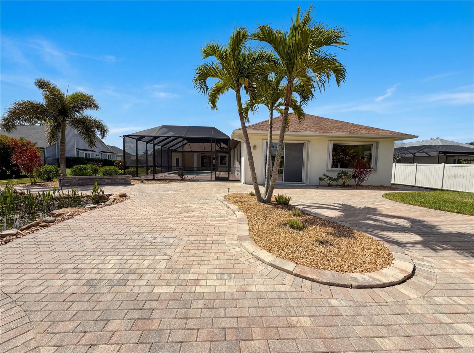 BAY VISTA BLVD - Residential