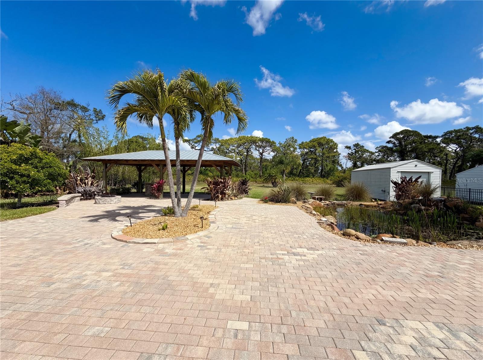 BAY VISTA BLVD - Residential