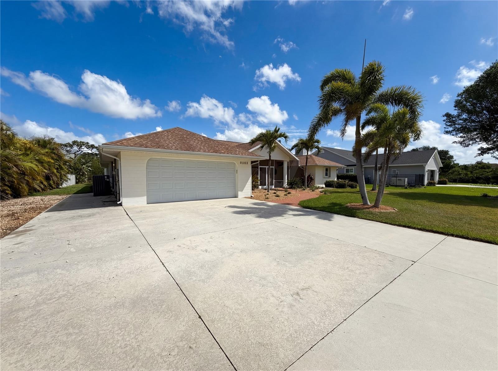 BAY VISTA BLVD - Residential