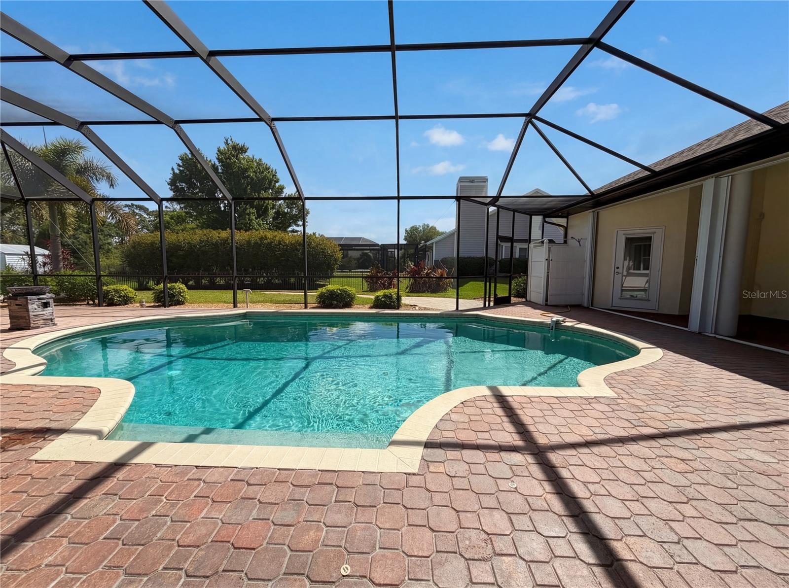 BAY VISTA BLVD - Residential