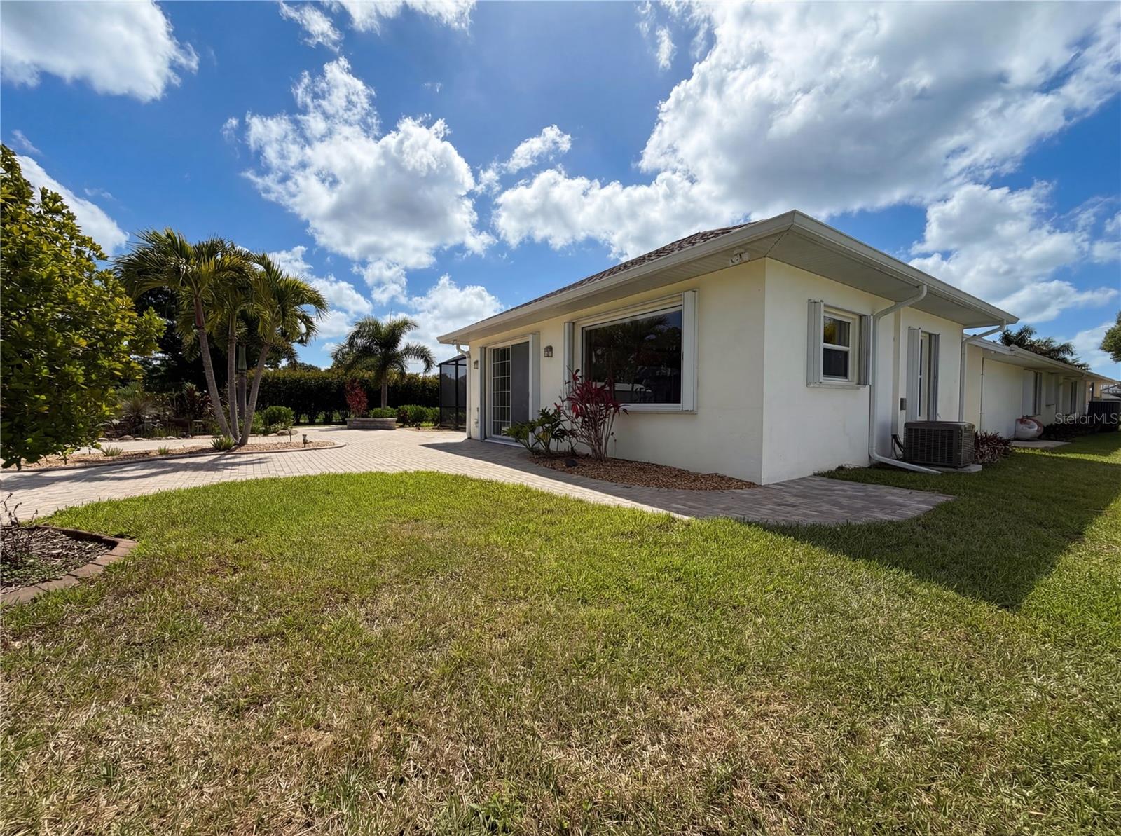 BAY VISTA BLVD - Residential