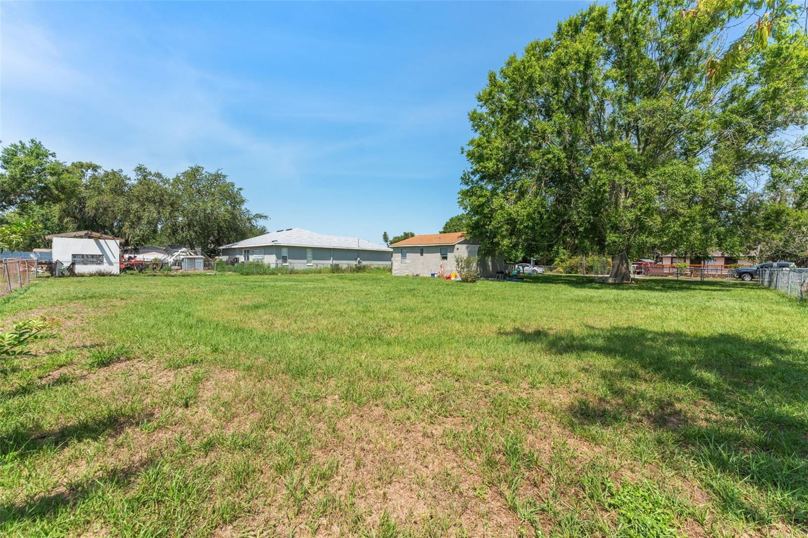 ACREAGE - Residential