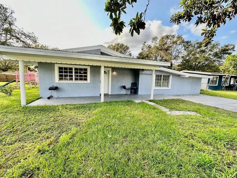 Photo of 1605 36th Street NW, Winter Haven, FL 33881 (MLS # O6418690)