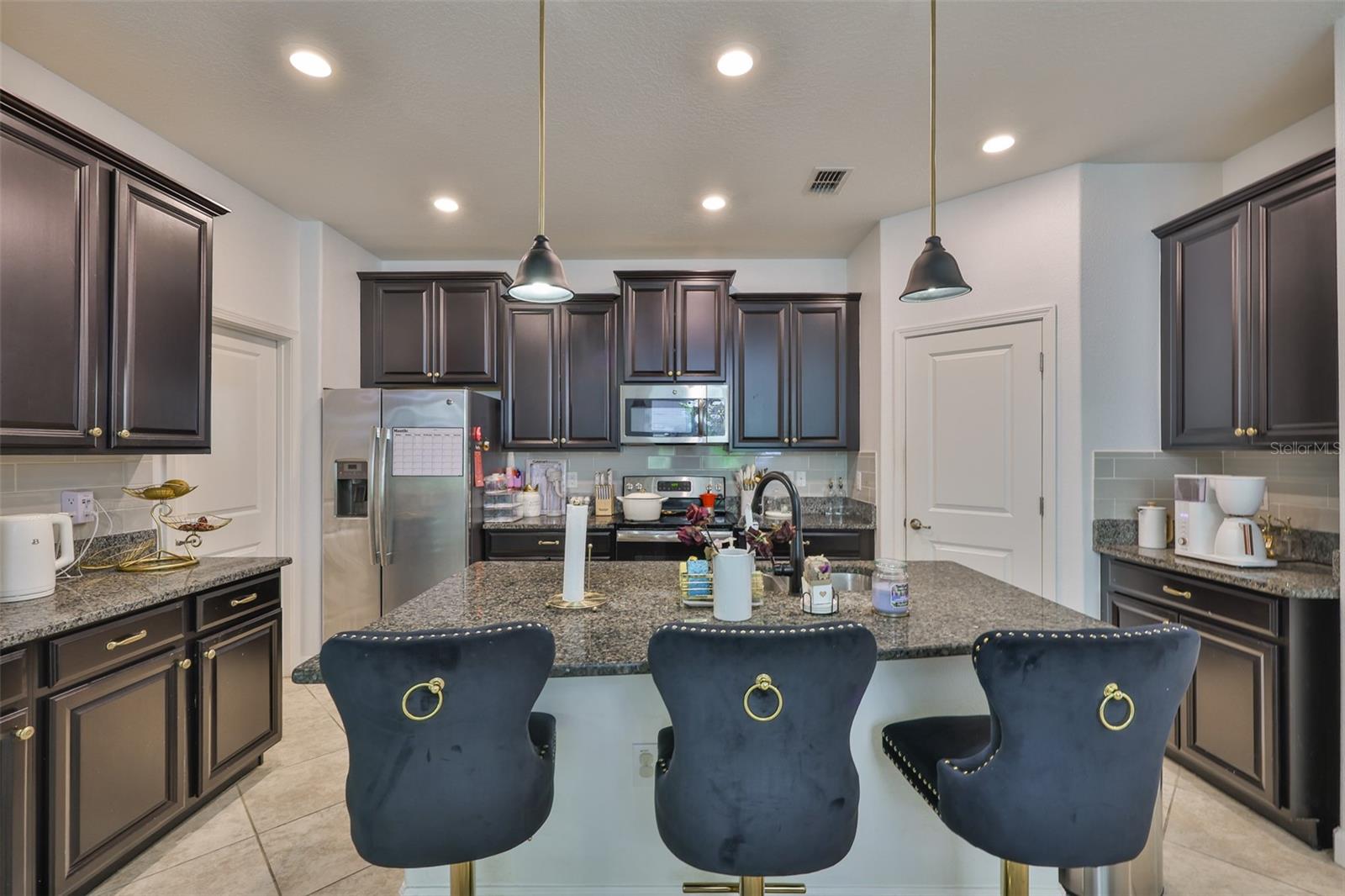 ENCLAVE AT BOYETTE PH 2 - Residential Lease