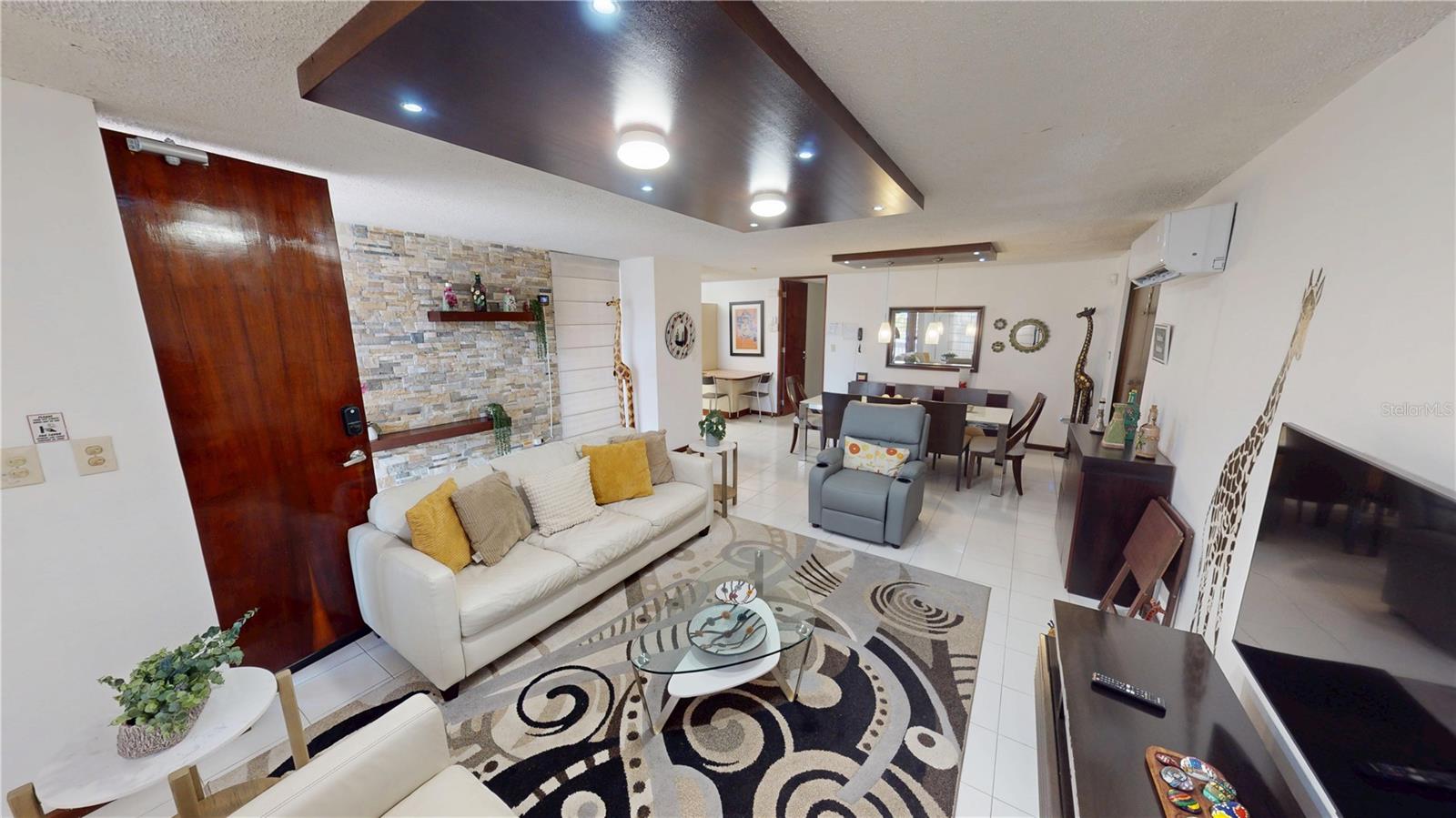 URB HILLS MANSION DEVELOPMENT - Residential