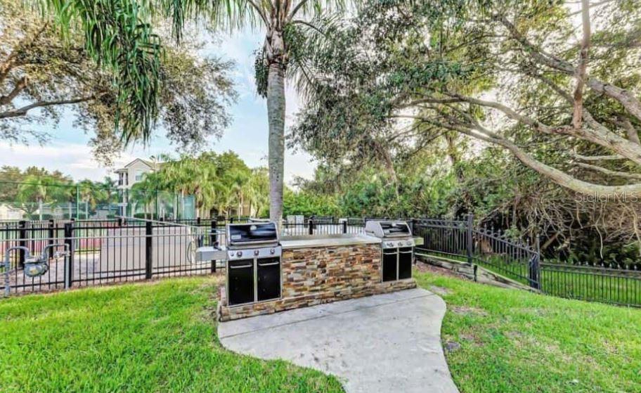 SERENADE ON PALMER RANCH - Residential Lease