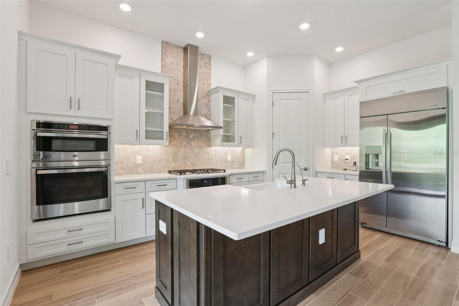 ANTIGUA COVE PH 3B - Residential