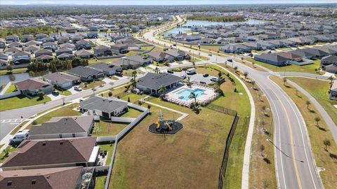 A home in LAKELAND