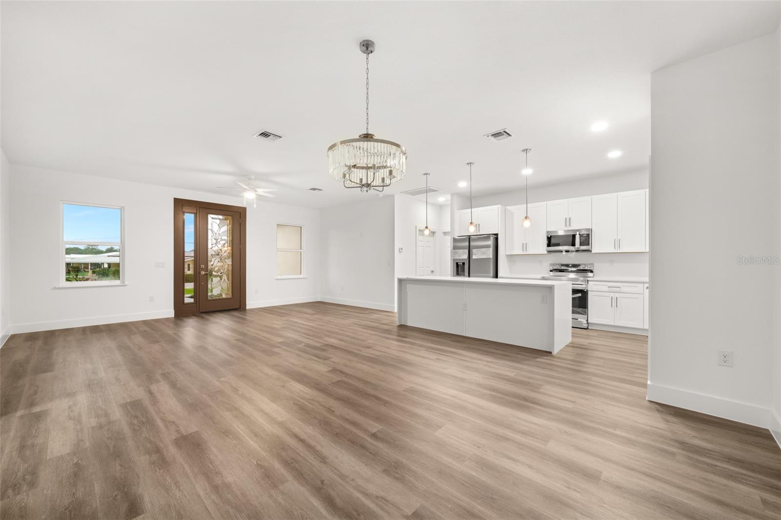 SEBRING COUNTRY ESTATE SEC 03 - Residential