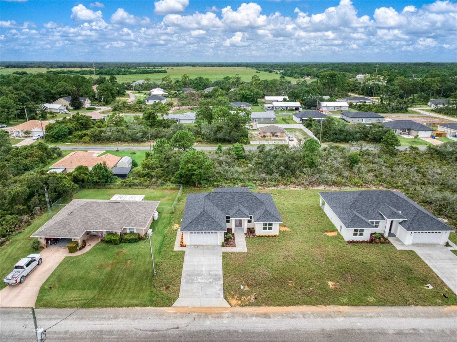 SEBRING COUNTRY ESTATE SEC 03 - Residential