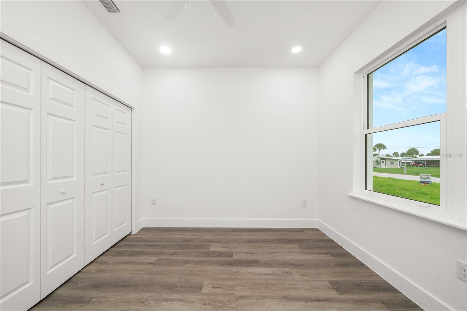 SEBRING COUNTRY ESTATE SEC 03 - Residential