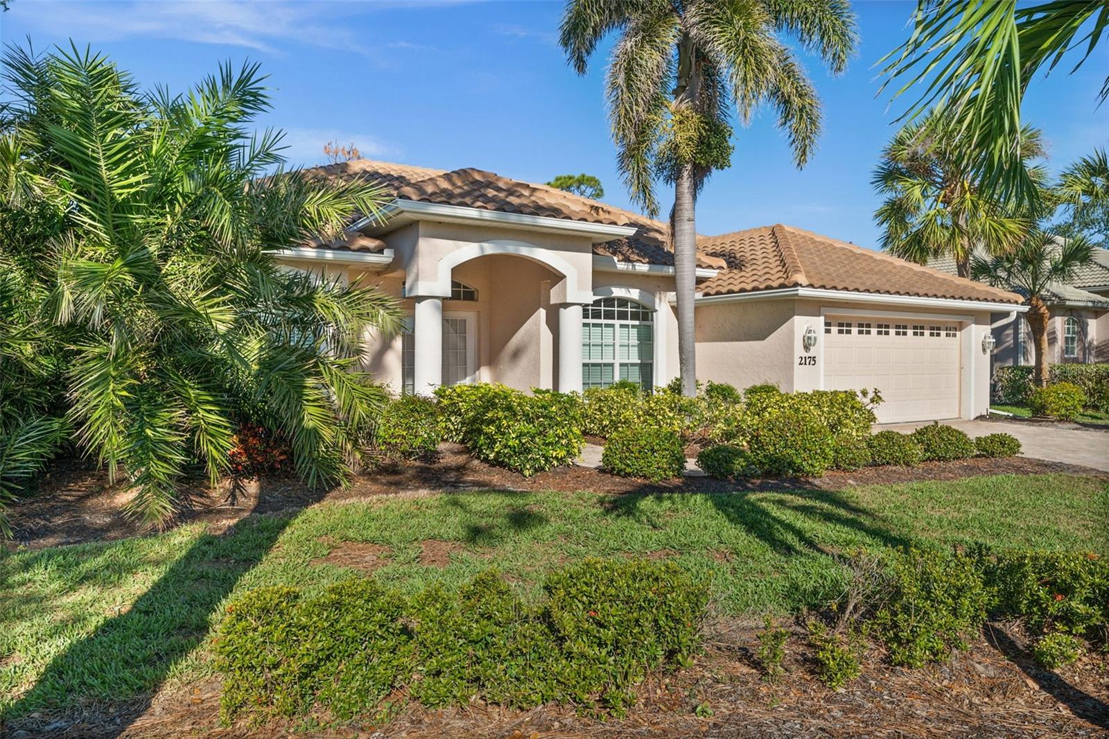 2175 CALUSA LAKES BOULEVARD