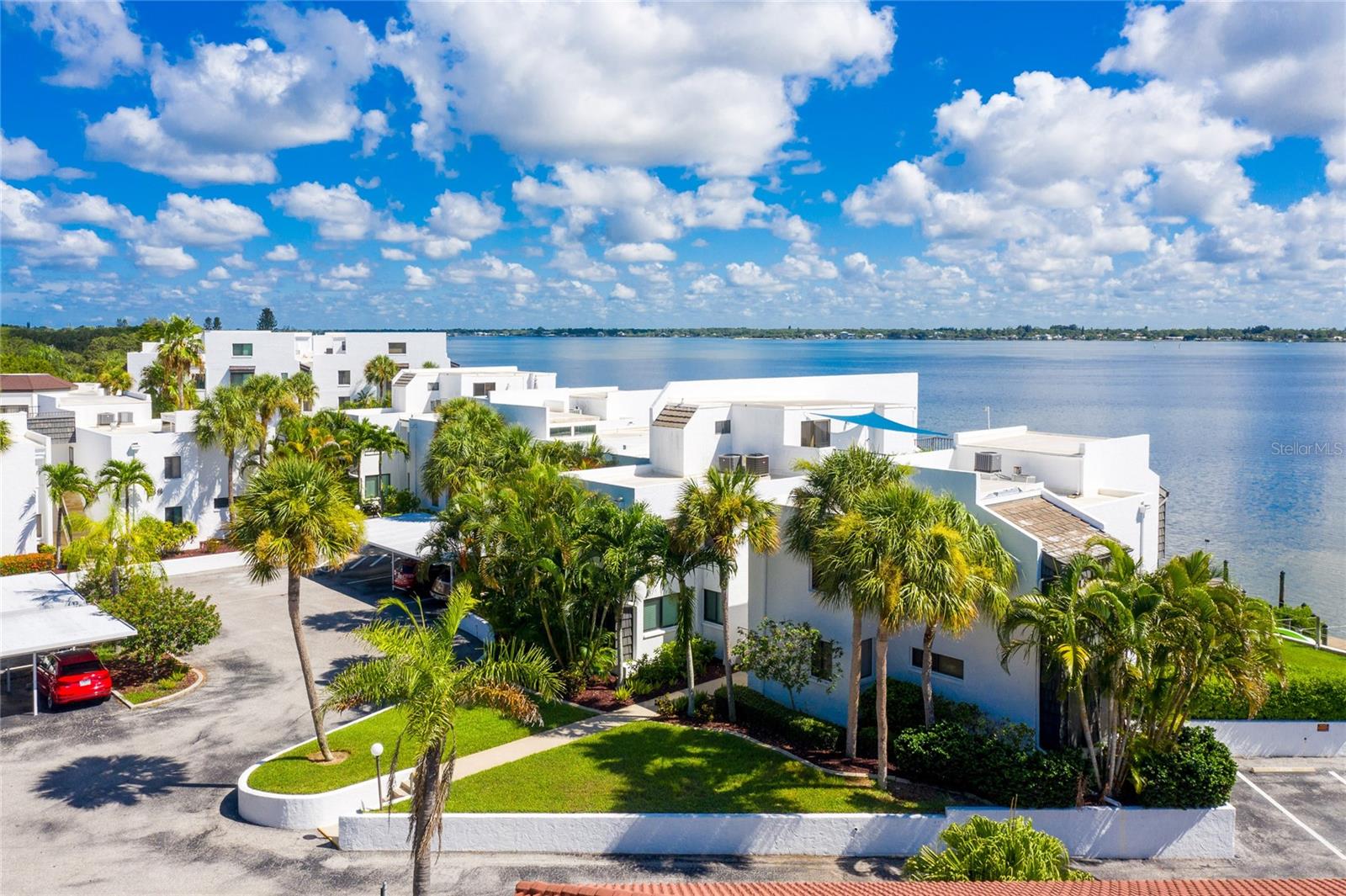 TAMARIND GULF & BAY BLDG D-1 - Residential