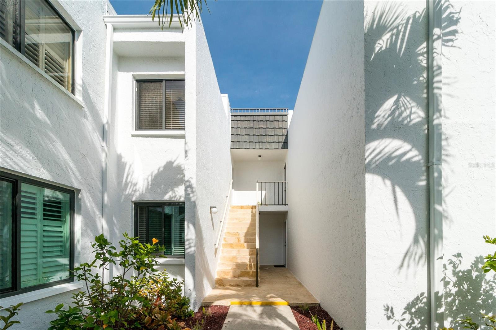 TAMARIND GULF & BAY BLDG D-1 - Residential