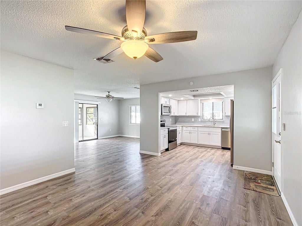Photo of 10335 SW 92nd Court, Ocala, FL 34481 (MLS # OM732159)