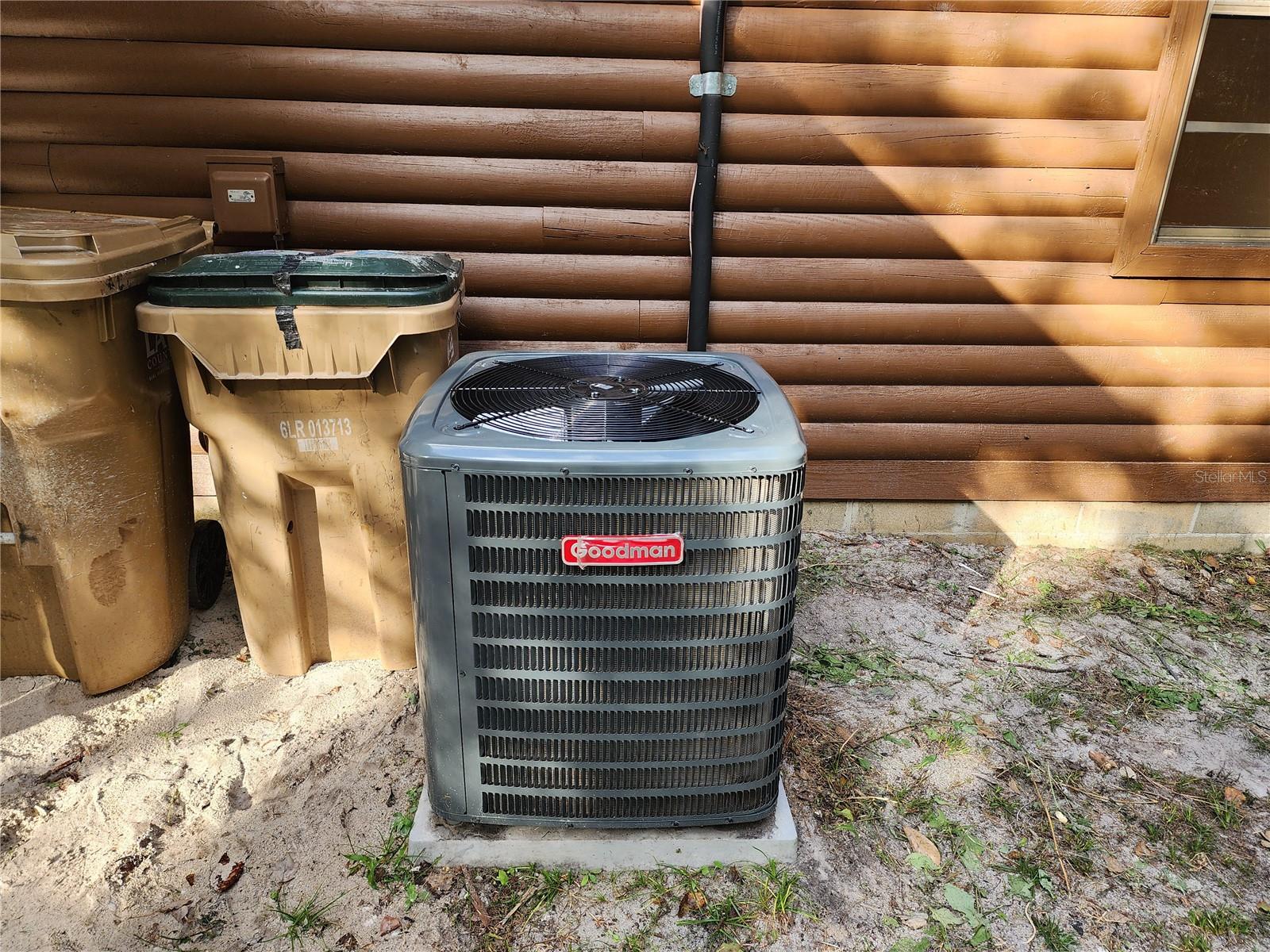 WEKIVA RIVER ACRES - Residential