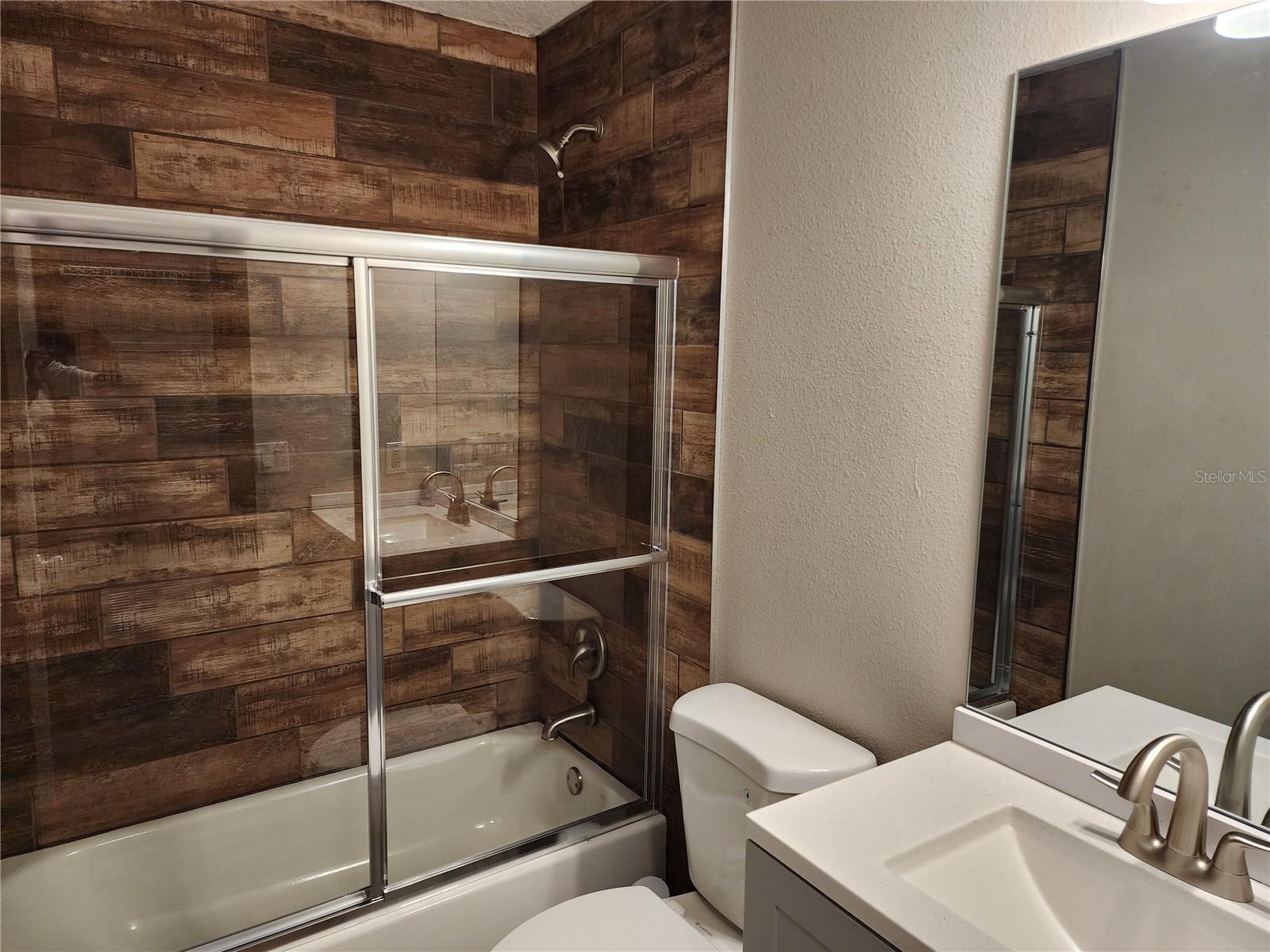 WEKIVA RIVER ACRES - Residential