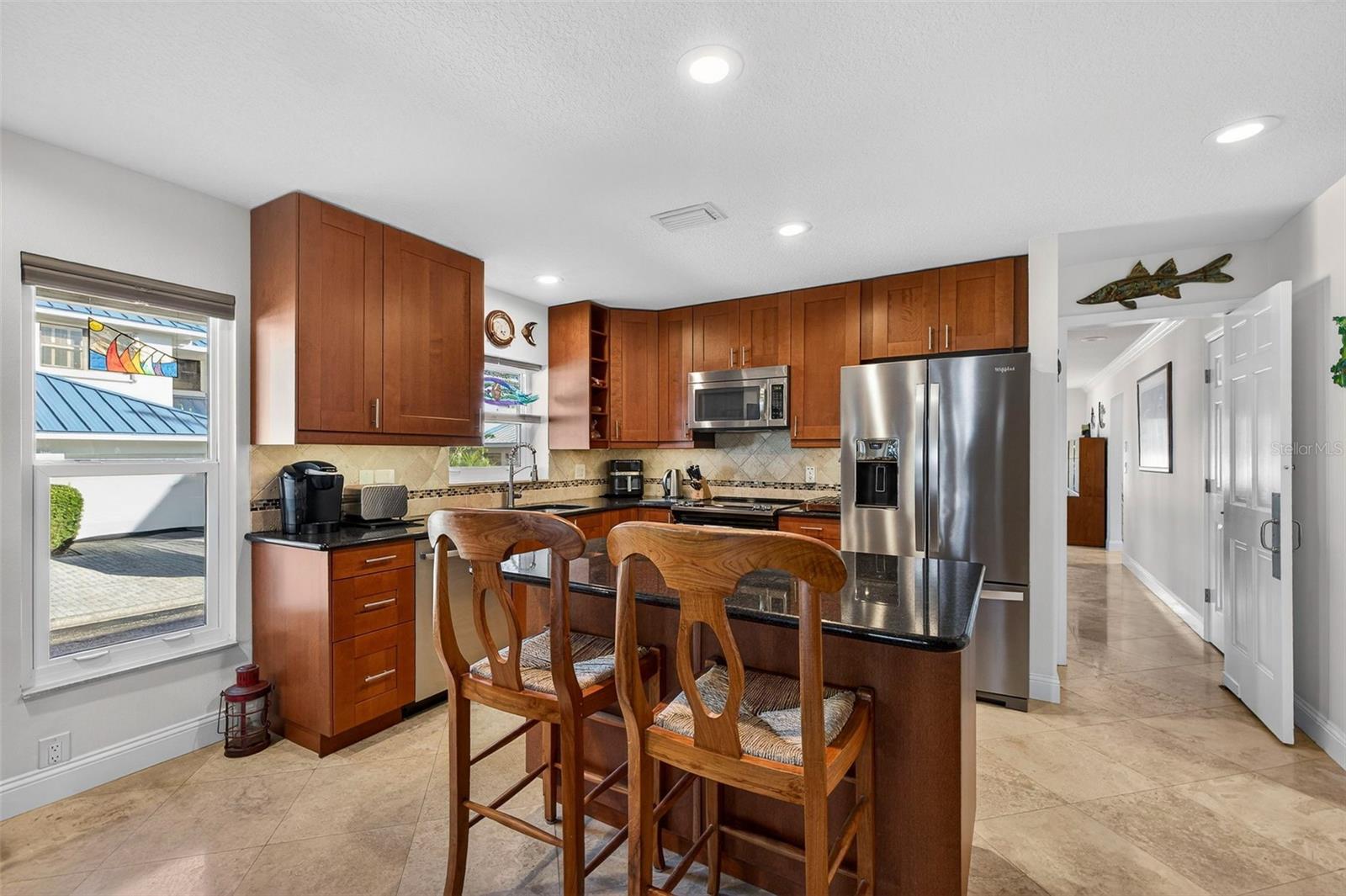 WATERMARK CONDO - Residential