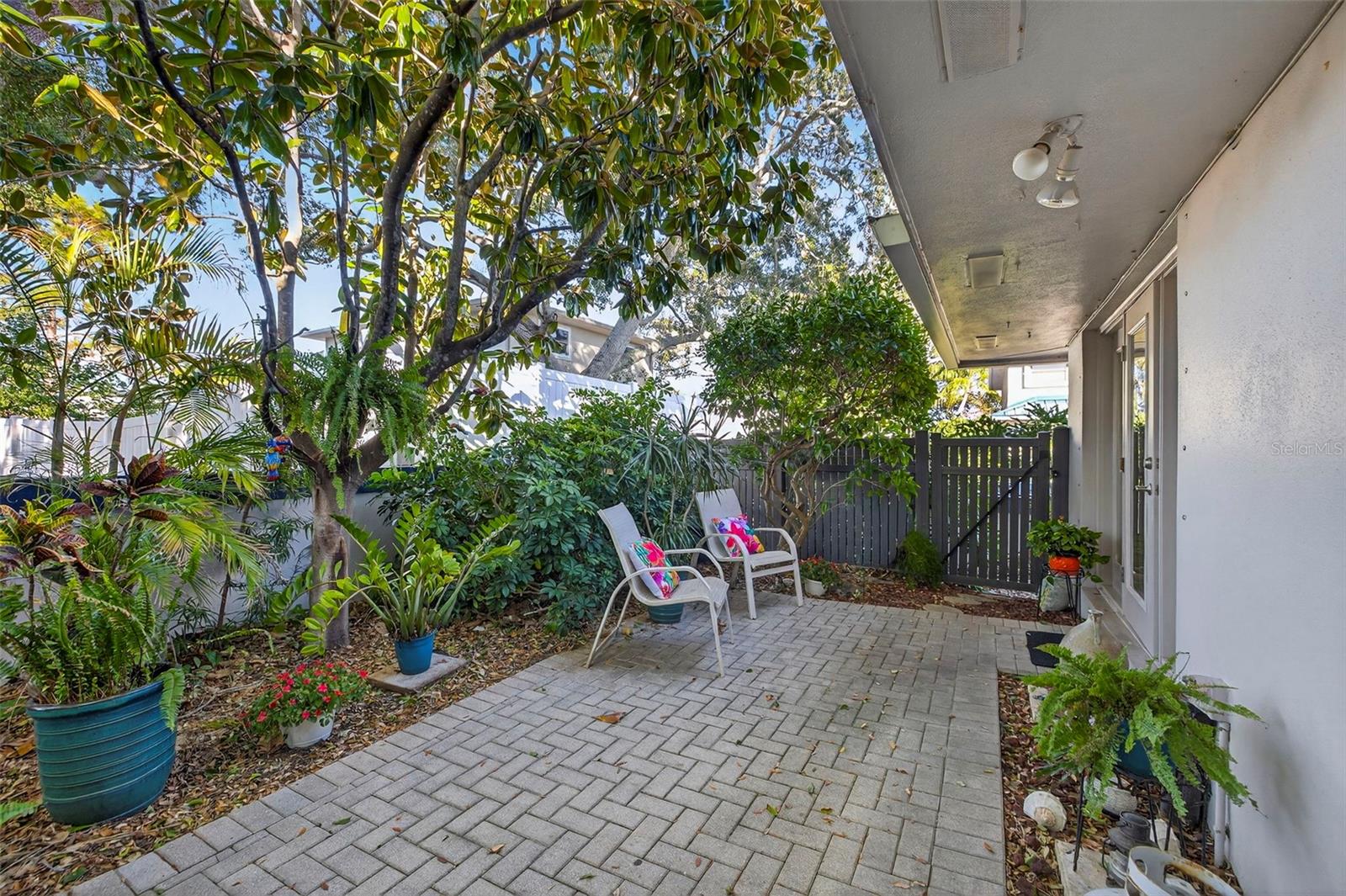 WATERMARK CONDO - Residential