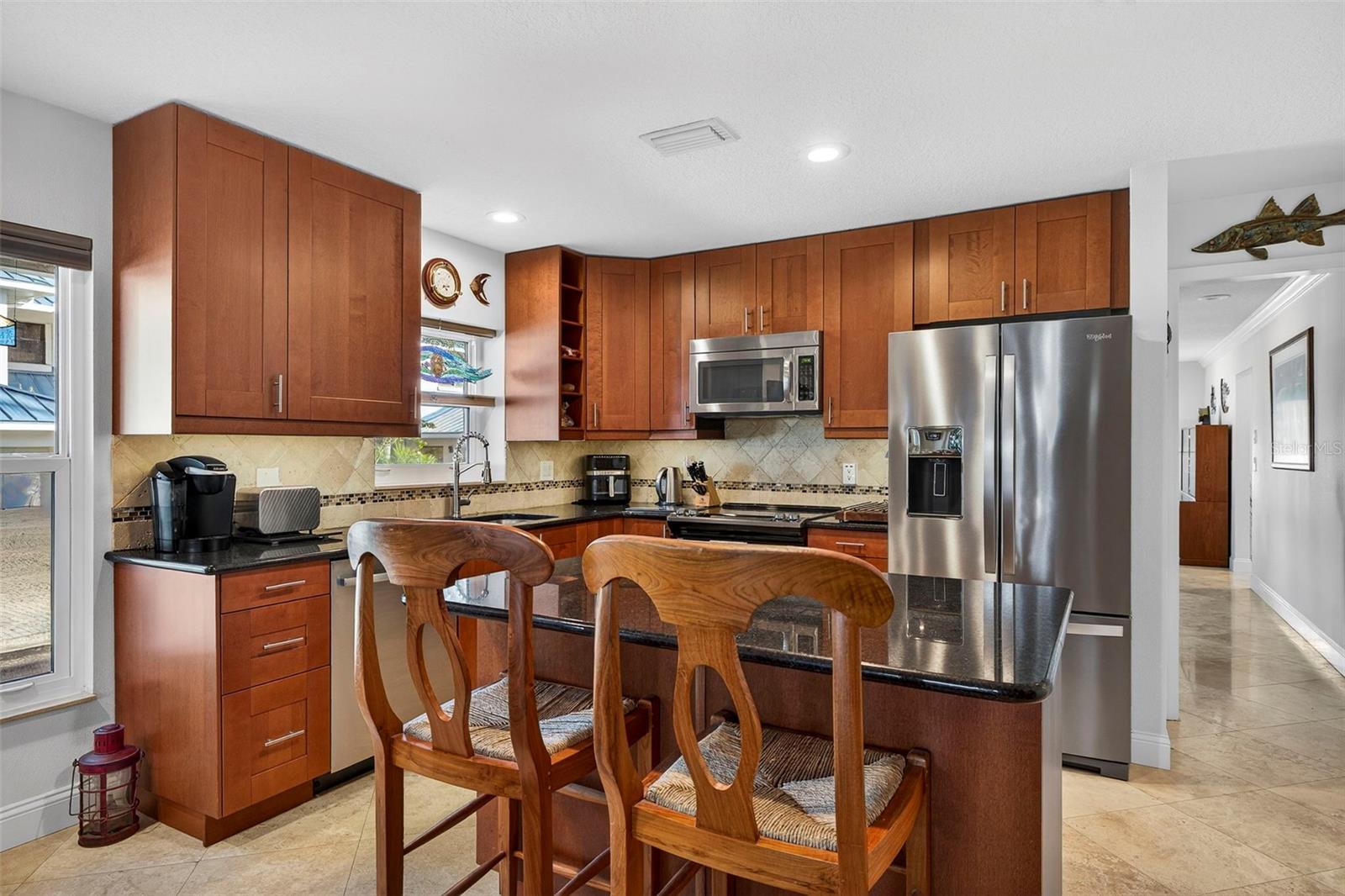 WATERMARK CONDO - Residential